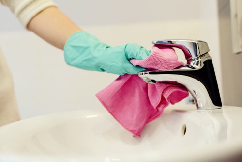 Leather sofa cleaning and conditioning service in Kew